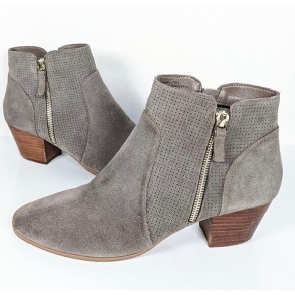 Violet & Red Shoes - Violet & Red Gray Suede Ankle Booties Stacked Heel Size 10